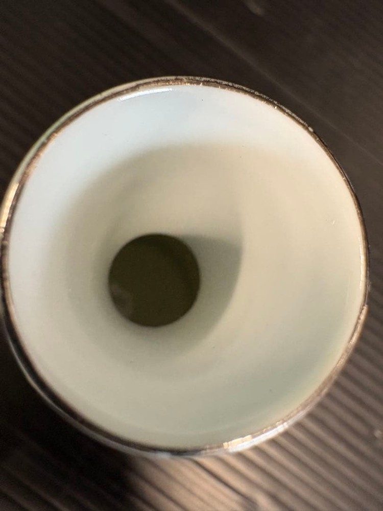 ✨Arita ware✨Ceramic sake bottle with blue flower pattern