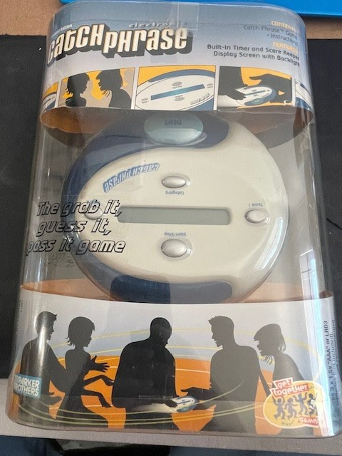 2004 Hasbro Second Edition Catch Phrase Electronic