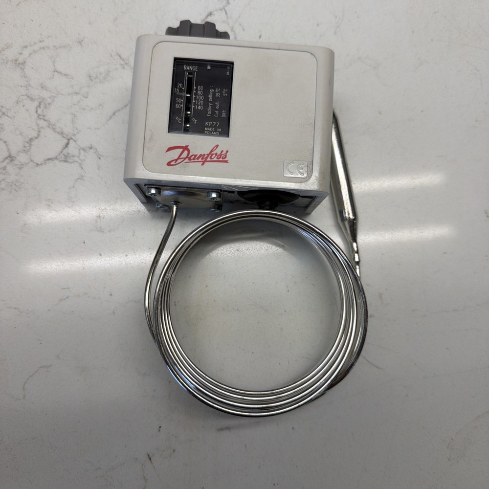 New In Box DANFOSS KP77 060L1122 Temperature Switch