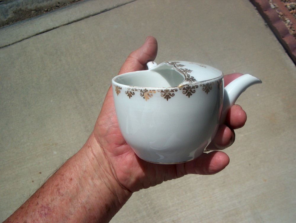 VINTAGE SICK CUP INVALID FEEDER GERMANY KPM