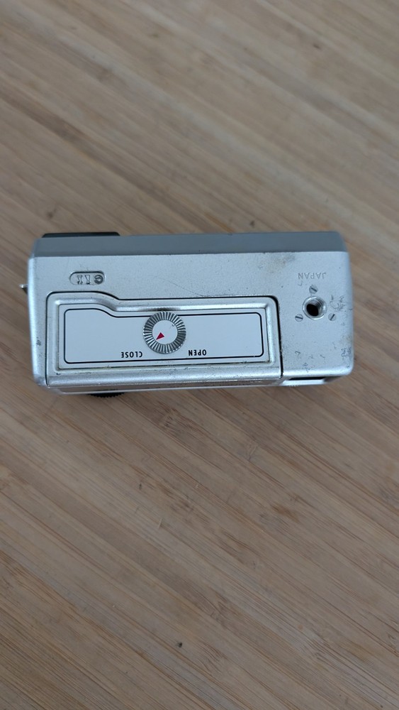 Vintage Minolta 16 E•E Mini Camera Untested