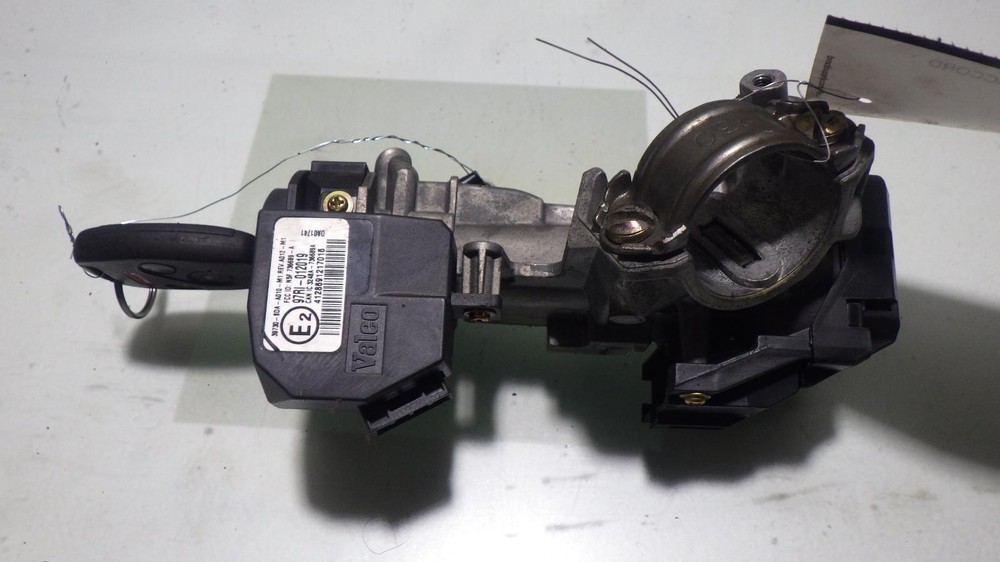 04 HONDA ACCORD Ignition W/Key