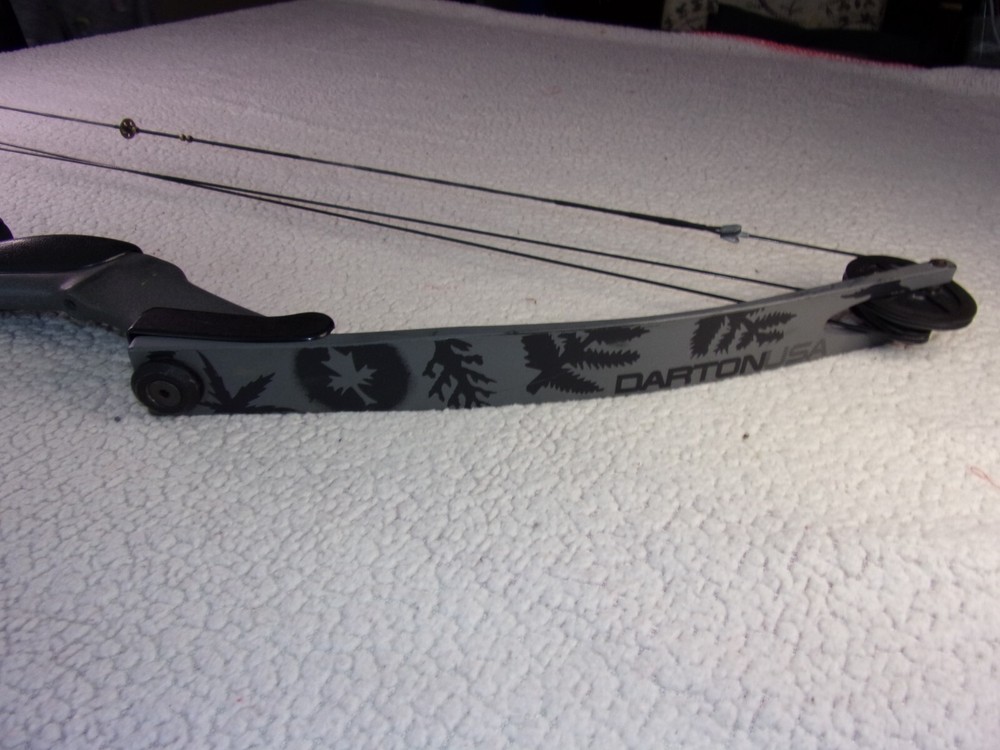 Vintage Darton 30MX Compound Bow