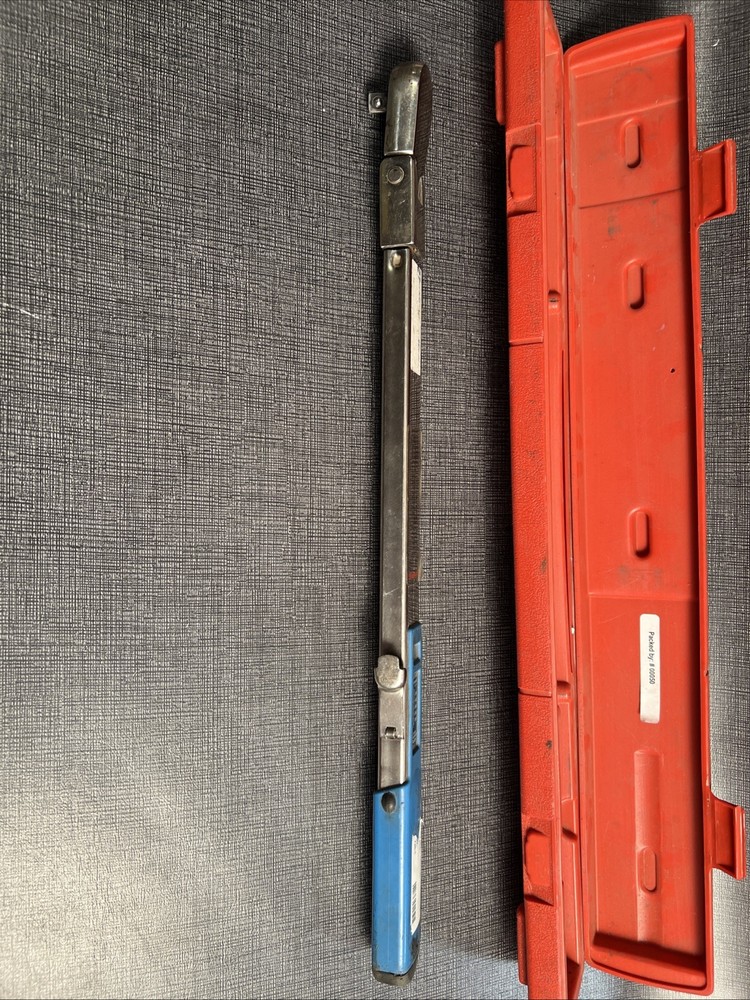 Precision Instruments C3FR250F 1/2" Torque Wrench in Case (A1D025231)