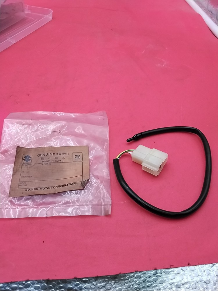 Genuine GM / Suzuki A/C Evaporator Temperature Sensor 95461-63B70