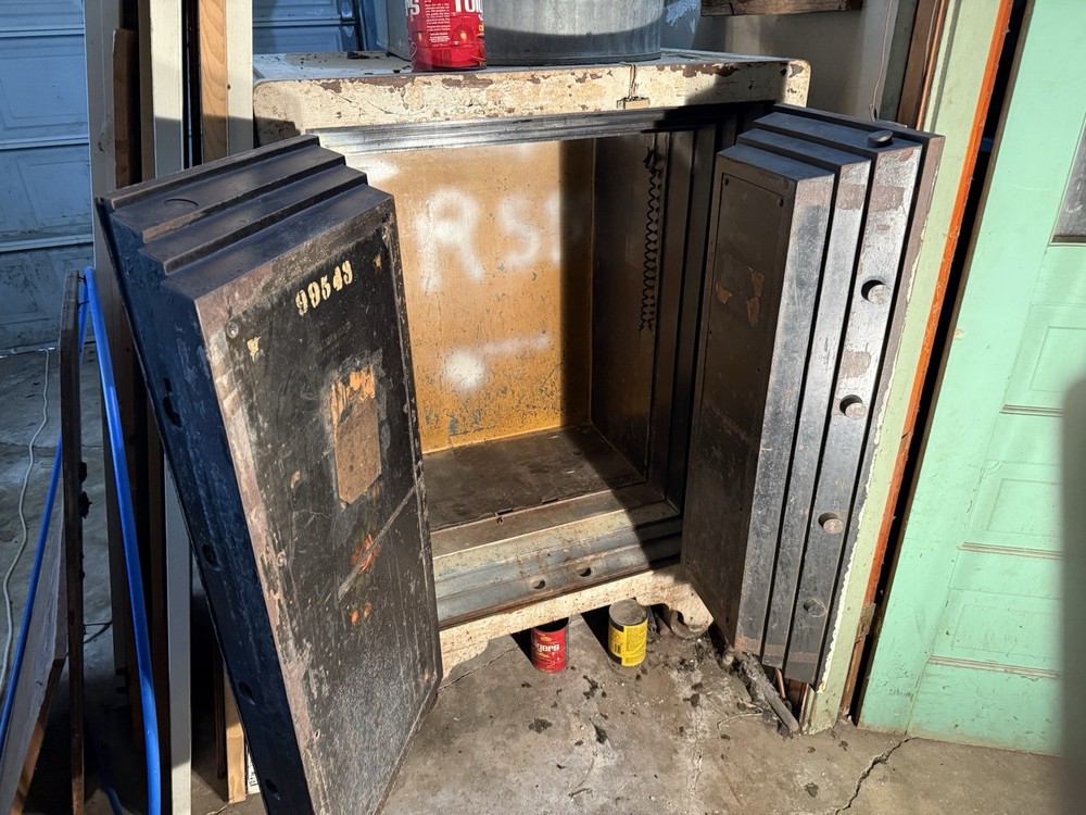 Jewelry Safe, Or Business Safe
