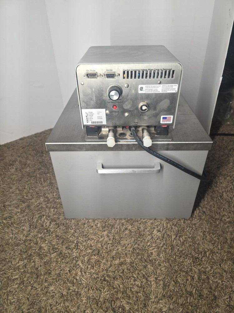 Polyscience VWR 1137-1 Heated Circulating Water Bath