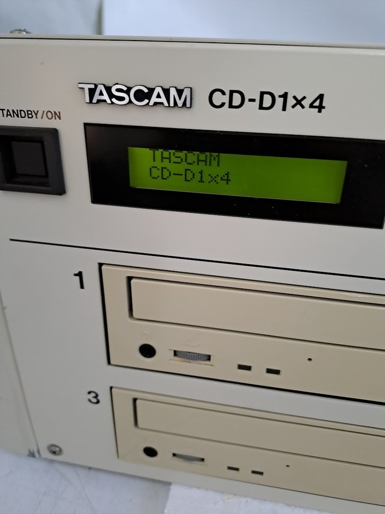 Tascam CD-D1x4 CD Duplicator