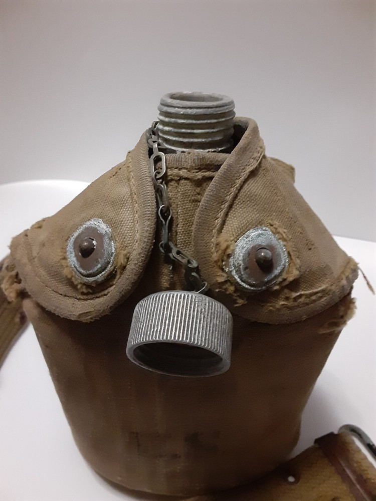 Vintage US Army Canteen
