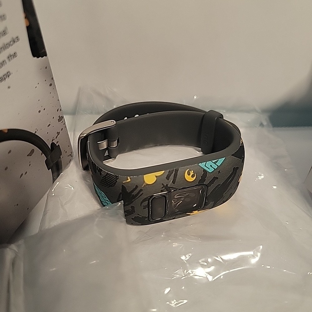 Garmin vivofit jr.2 The Resistance Activity Tracker Open Box