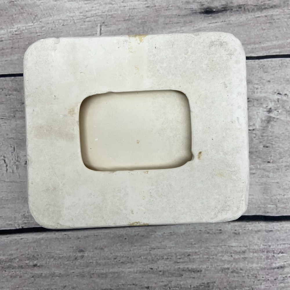 Unbranded Ceramic Slip Casting Mold Small Ash Tray #H-20