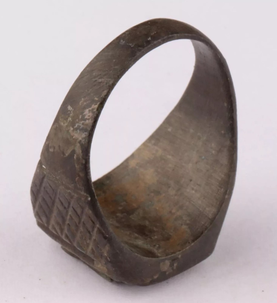 WW 2 GERMAN IRON CROSS RING