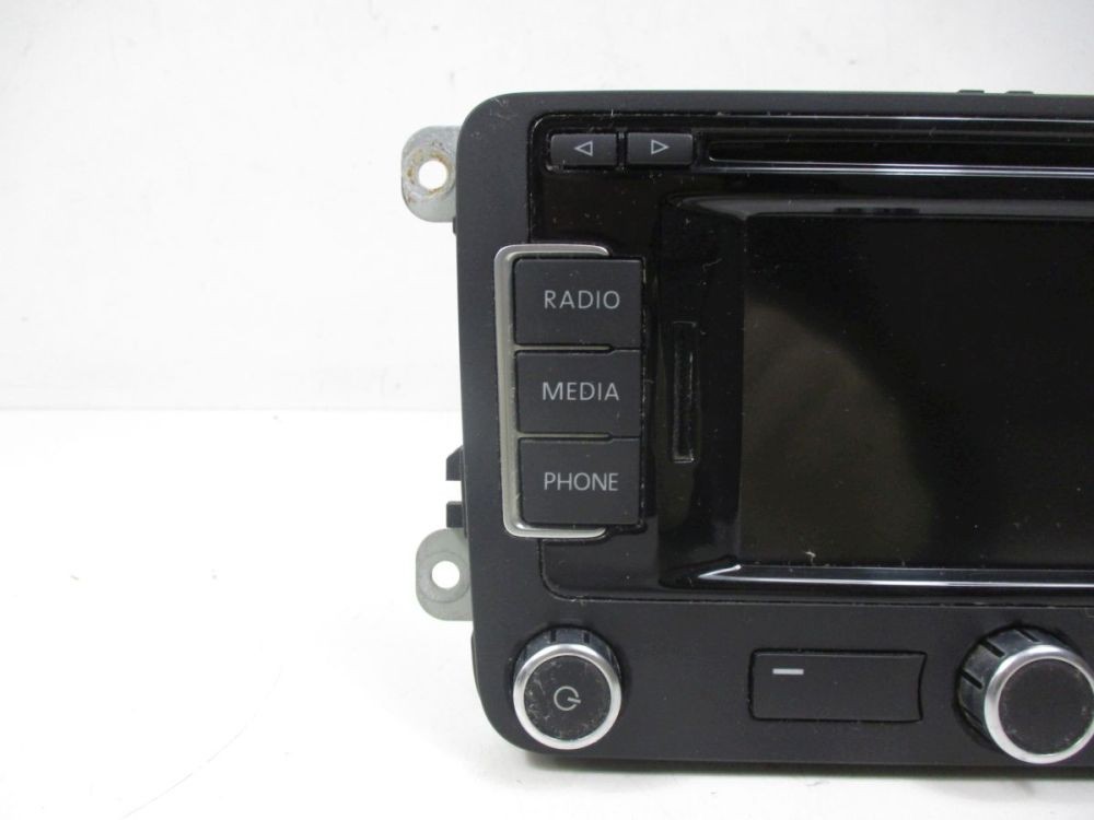 Radio/Navigation System Combination With Bezel NO CODE AVAILABLE Fits VW