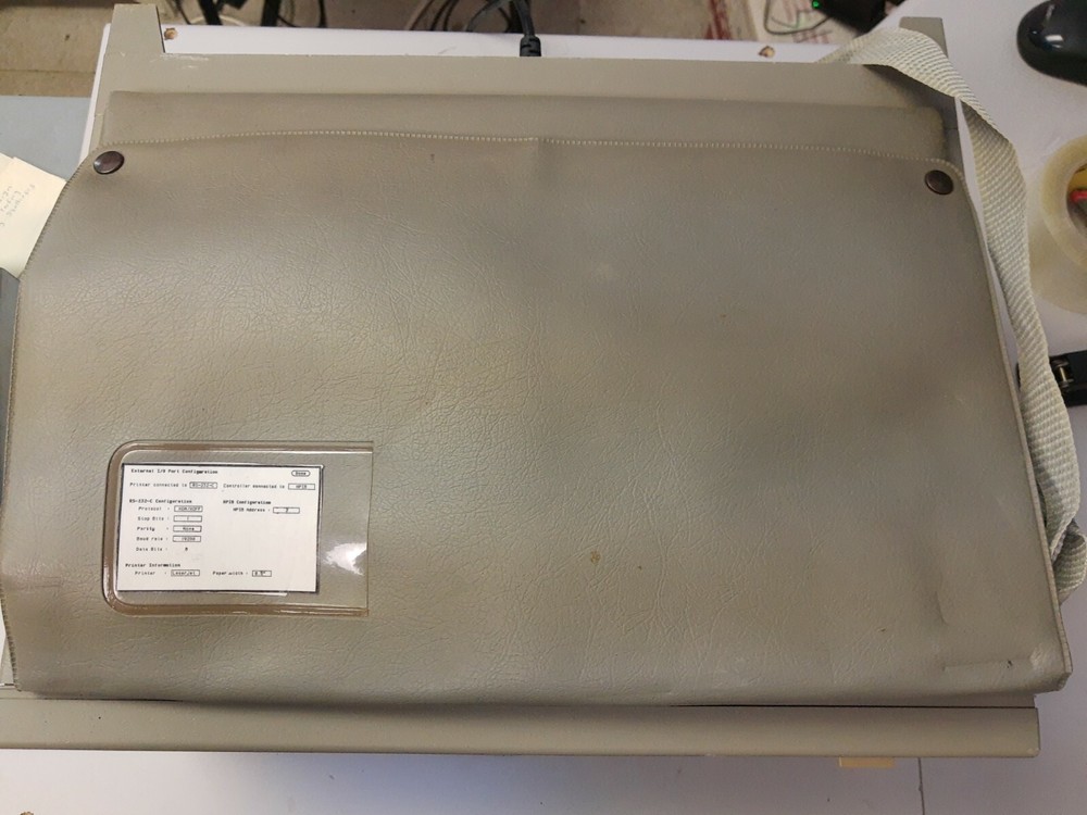 Hewlett Packard 1652B Logic Analyzer power on