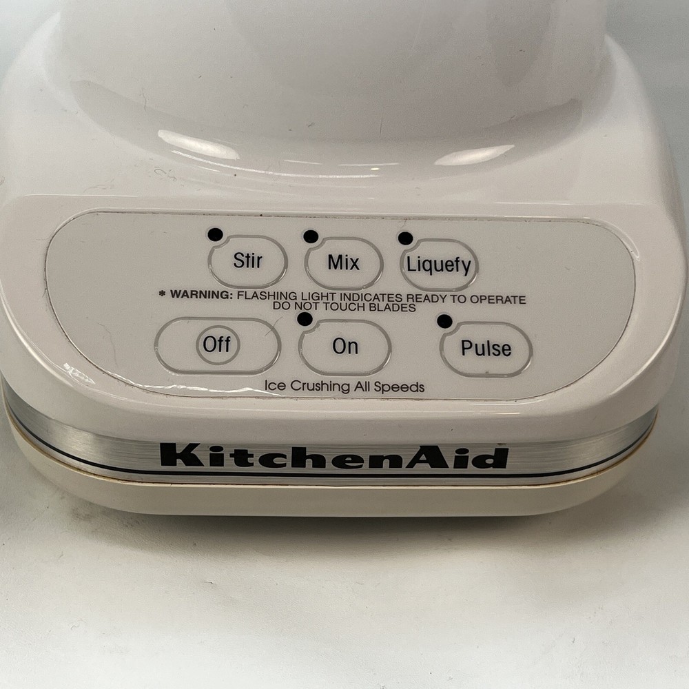 KitchenAid KSB3WH Blender 40oz Cup Glass Pitcher White