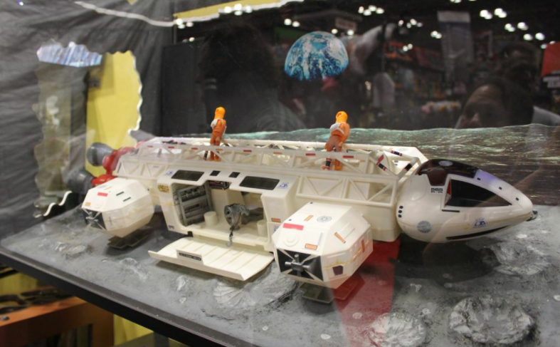 SPACE 1999 EAGLE ONE 1 MATTEL* MISSING BULKHEADS REPLACEMENT INSERTS 2 HEADS*