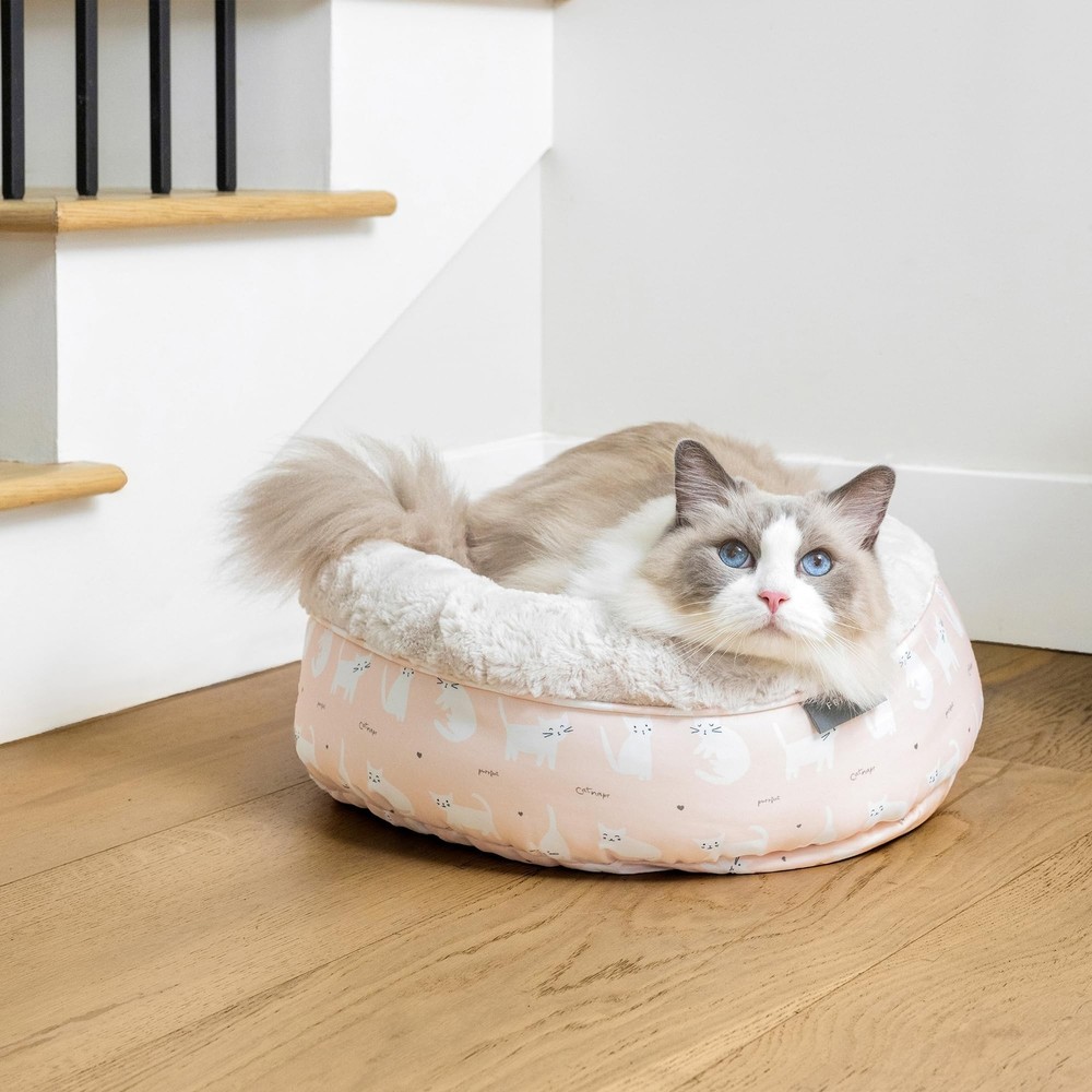 Fringe Studio Miss Kitty Heart Lite Peach Small Circle Pet Bed 18"- Poly Fill...
