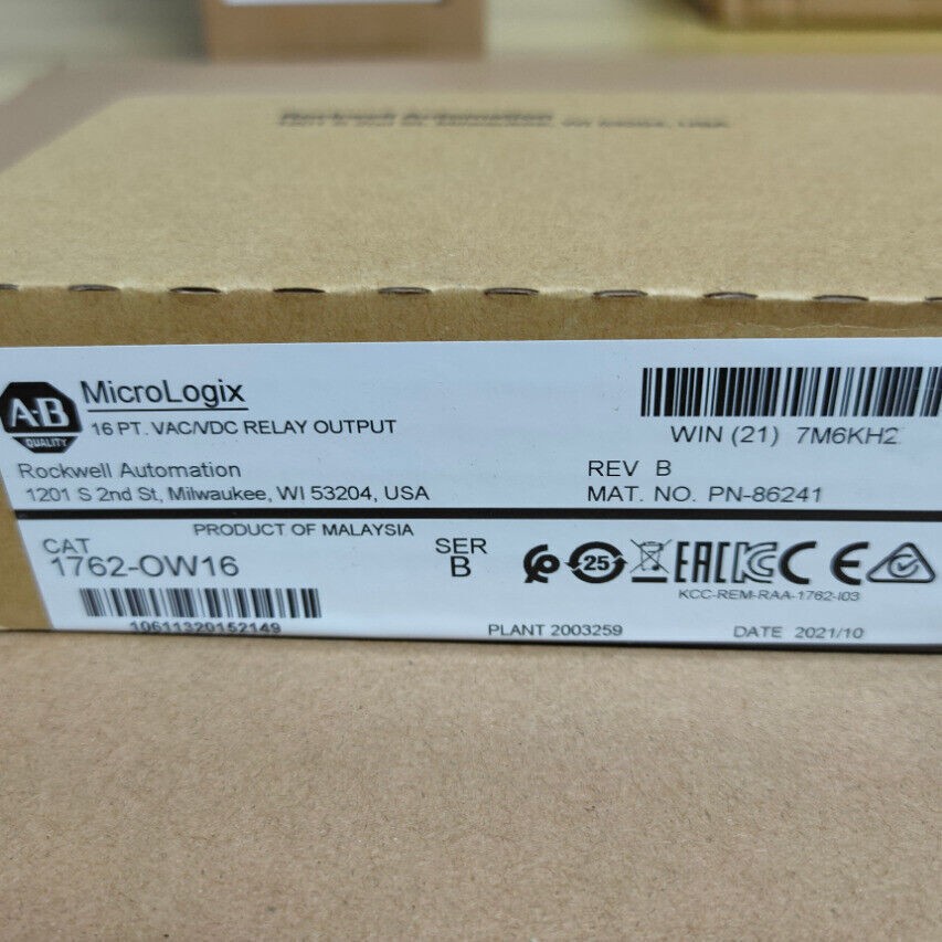 NEW Unopened AB1762-OW16 / B MicroLogix PLC Output Module 1762OW16