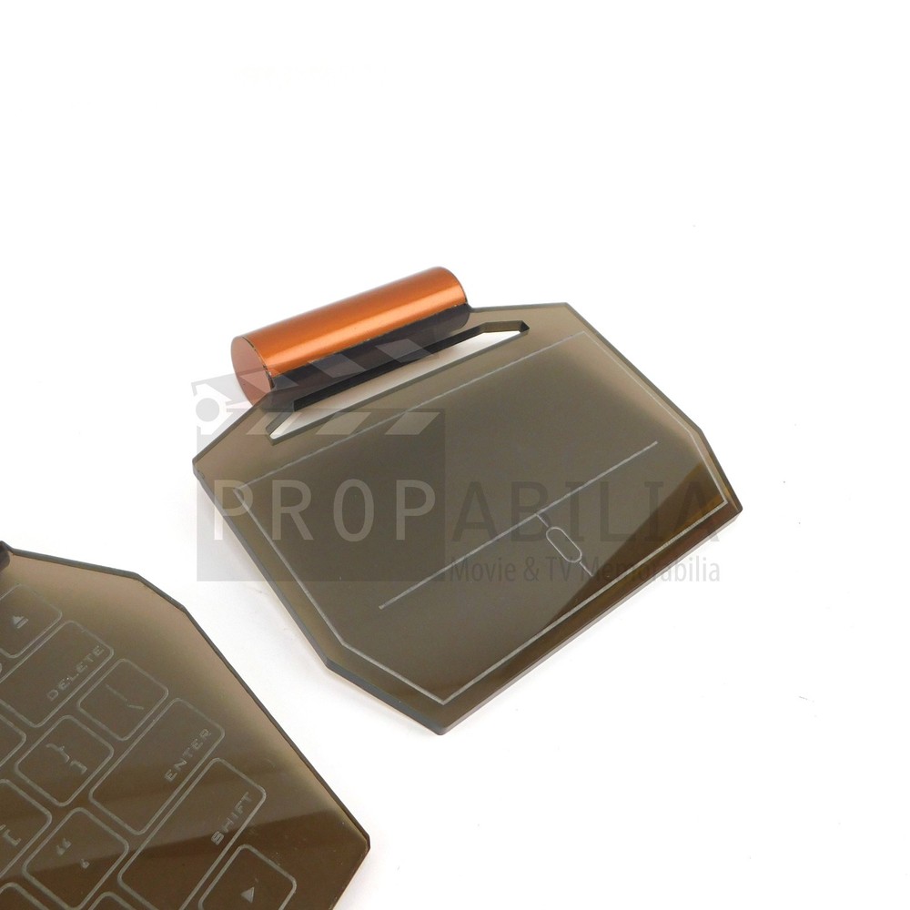 UPLOAD Horizon Desk Set Original Prop (1014-2937)