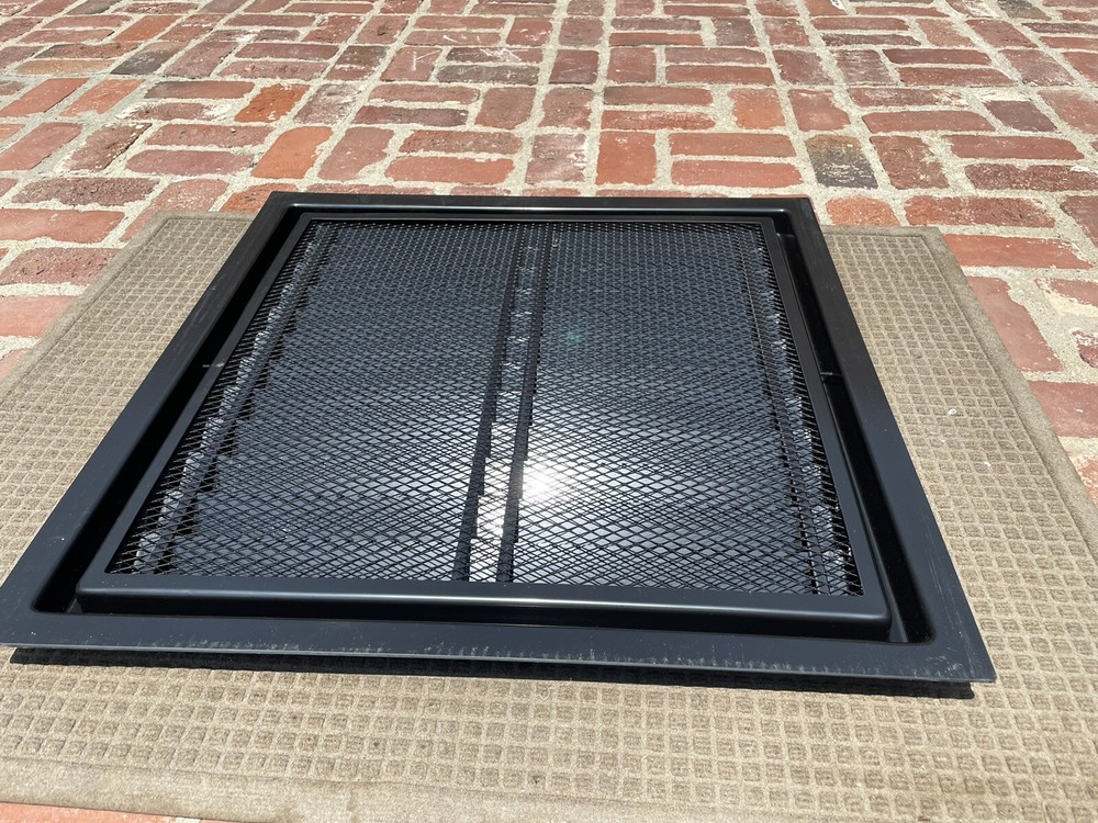 Crawl Space Access Door without Louvers (Black, 24" Height x 24" Width)