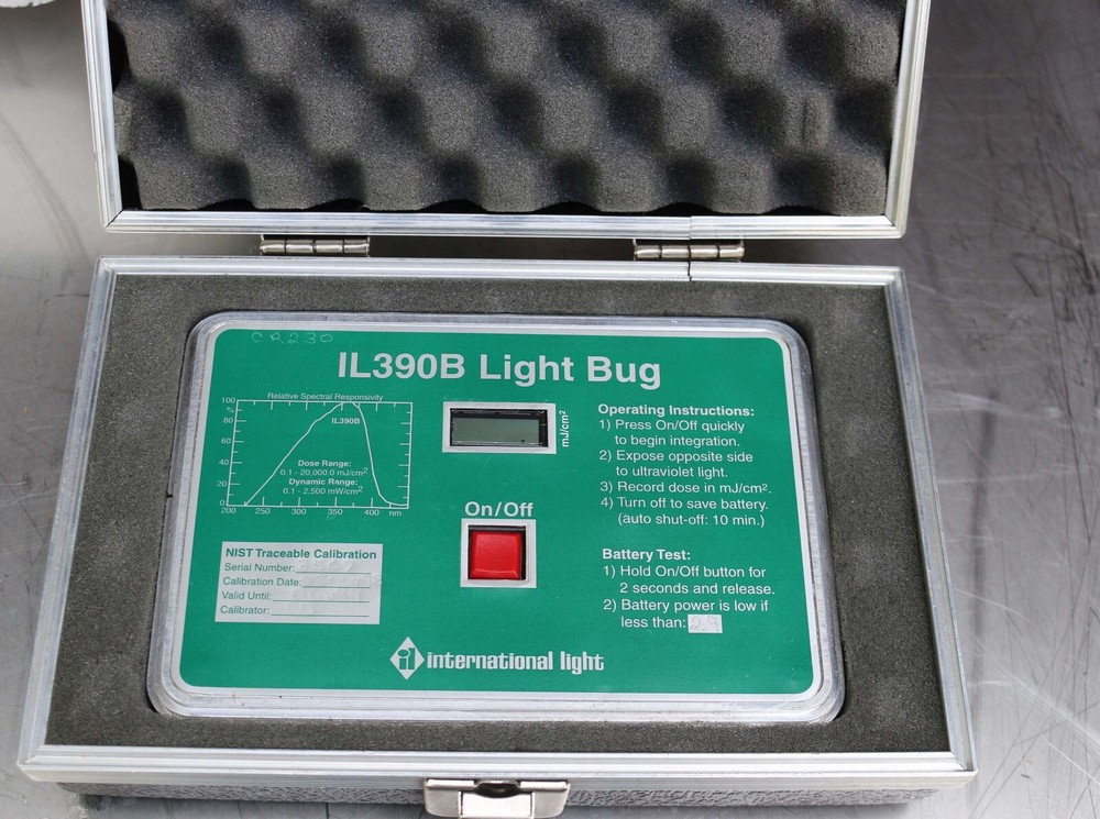 International Light Technologies IL390 LIGHT BUG