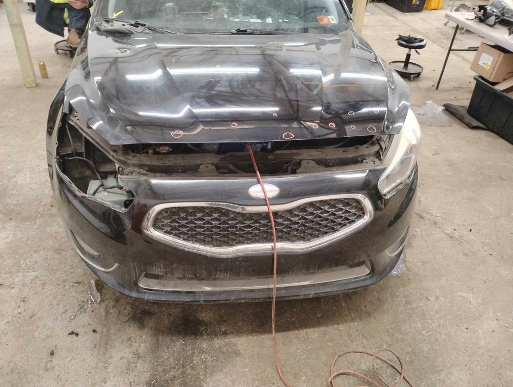 Spindle Knuckle Front KIA CADENZA Left 14 15 16