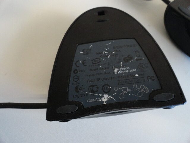 BB4: Lot of 2 LOGITECH Fast RF Cordless Mouse Receiver