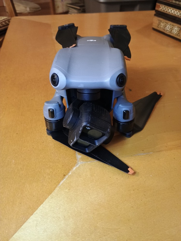 DJI Air 3 Drone Quadcopter Aircraft non Functioning Store Display Unit