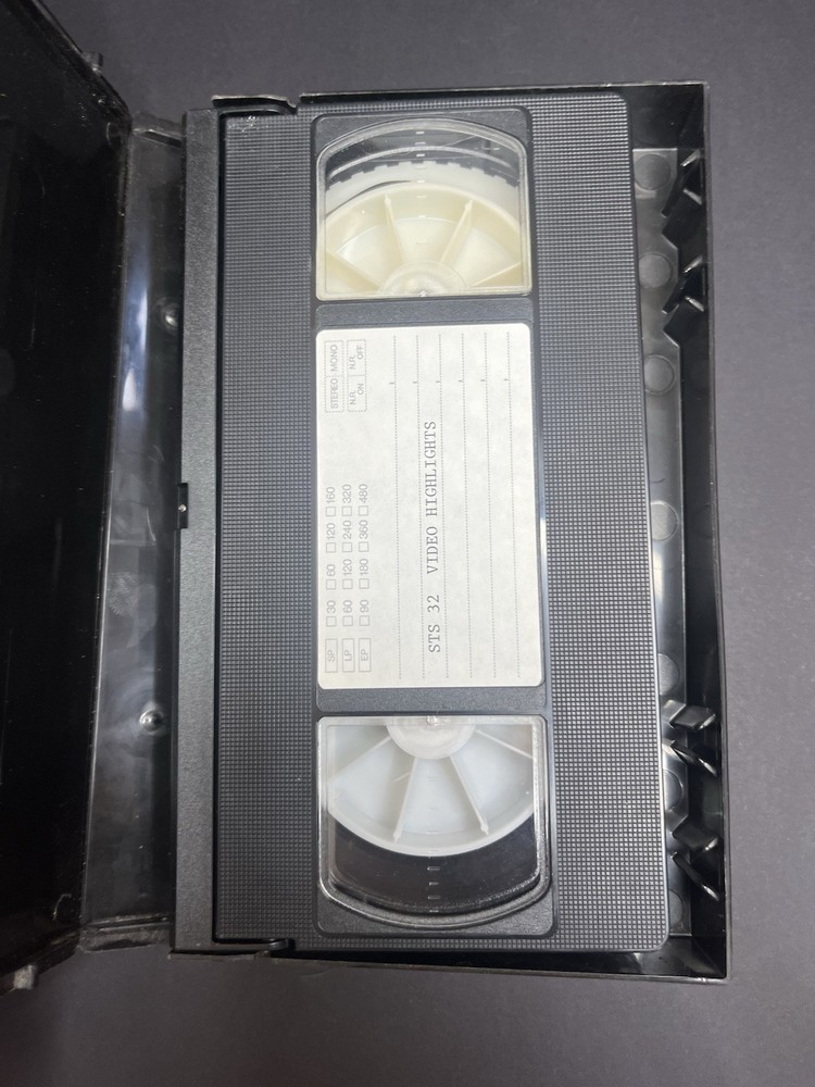 Vintage NASA Space Shuttle Program Video: STS-32 LDEF Satellite