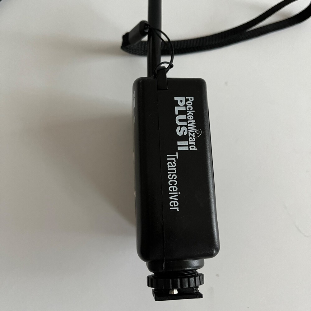 Pocket Wizard Plus II Radio Slave Transceiver W/Cord