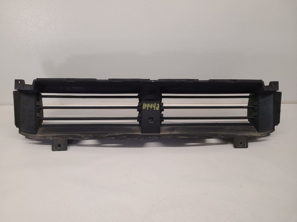 2019 JEEP CHEROKEE  Air Shutter