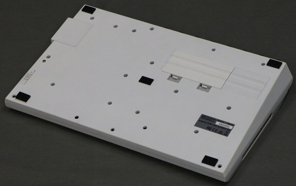 ZOOM R16 Portable Multitrack Recorder Controller & Interface