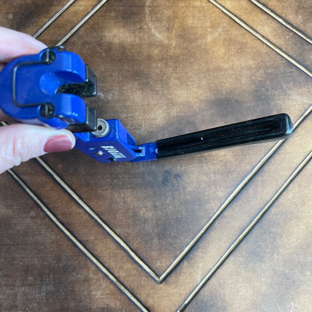 Big Blue LNS5000 Nstallmates Universal Compression Tool