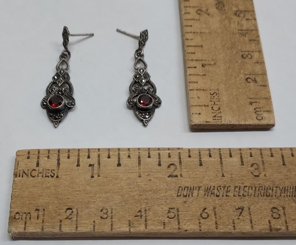RED setting - 925 - pierced EARRINGS - listing #7767