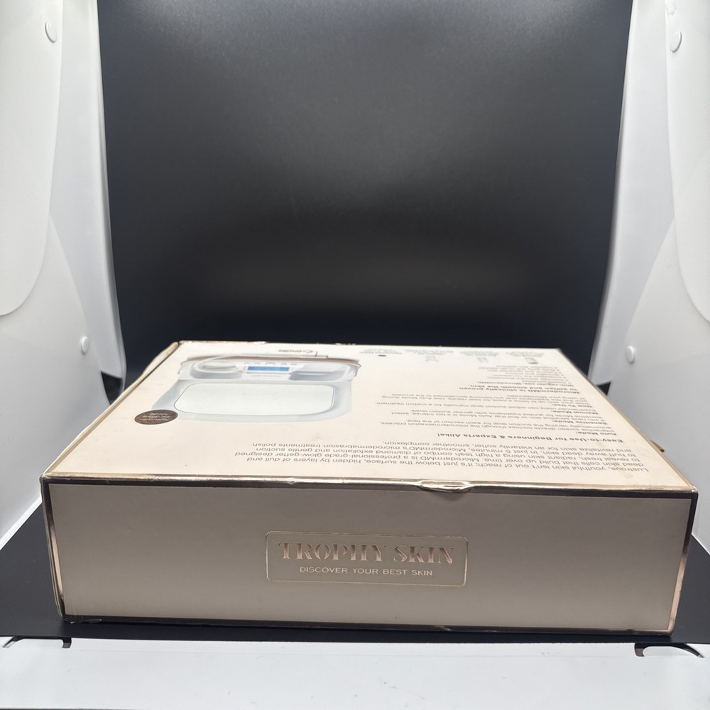 Trophy Skin Microderm MD Professional Grade Home System Model TSMDD01 Open Box