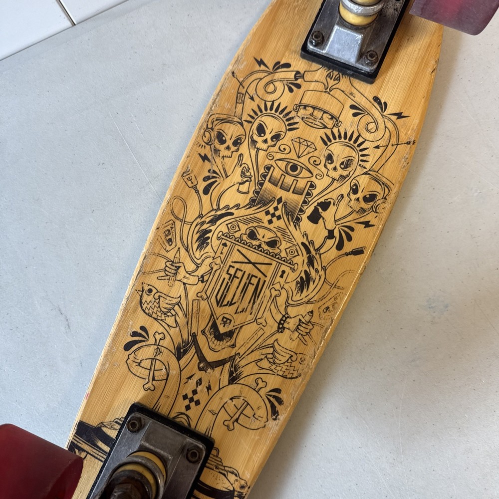 X-Seven Mini Skateboard Cruiser Complete 22 Inch