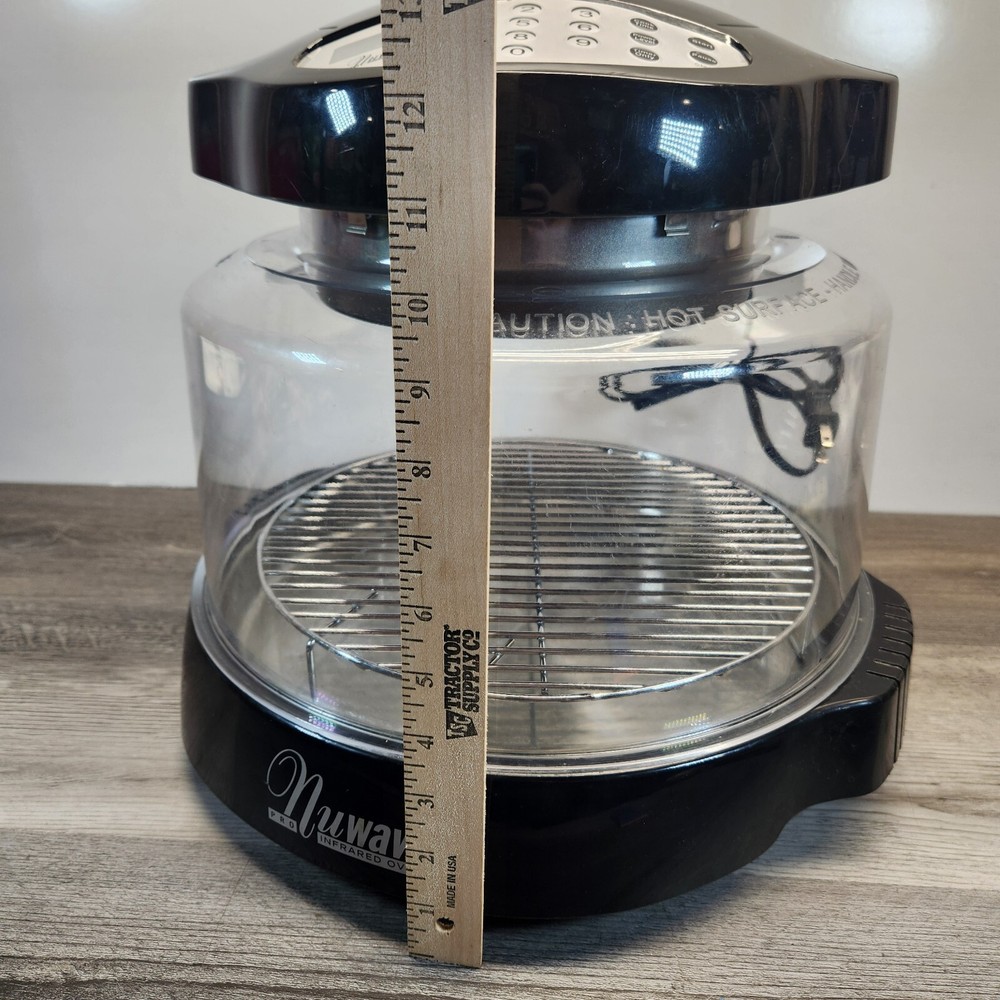 Black Used Nuwave Oven With Cooking Rack
