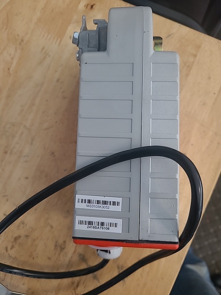 Honeywell MS3105K3052 Damper Actuator Economizer Controller