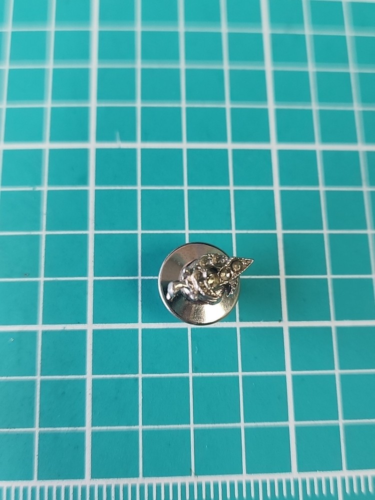 Vtg Freemason Masonic Shriner Logo Tiny Missing Stones Silver Tone Lapel Pin