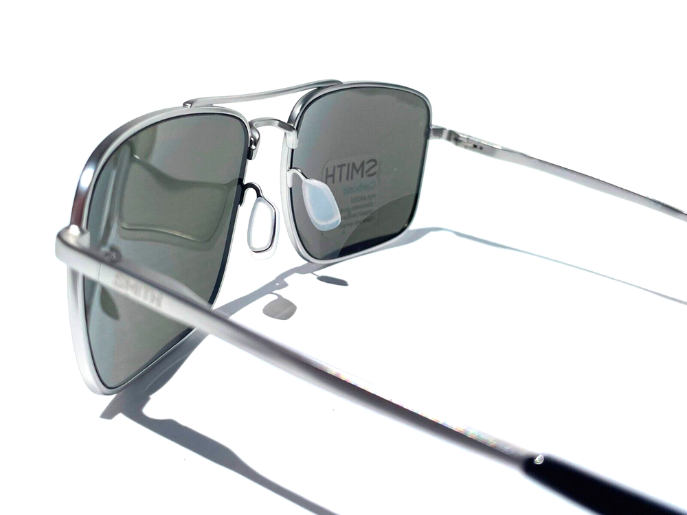 Smith Optics OUTCOME Matte Silver Carbonic POLARIZED Platinum Mirror Sunglass