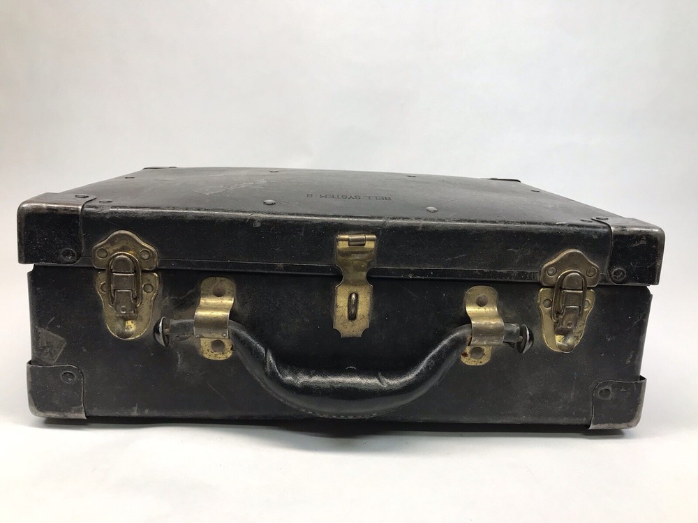 VINTAGE BELL SYSTEM TELEPHONE LINEMAN TOOLBOX VULCANIZED LEATHER CASE W/TOOLS