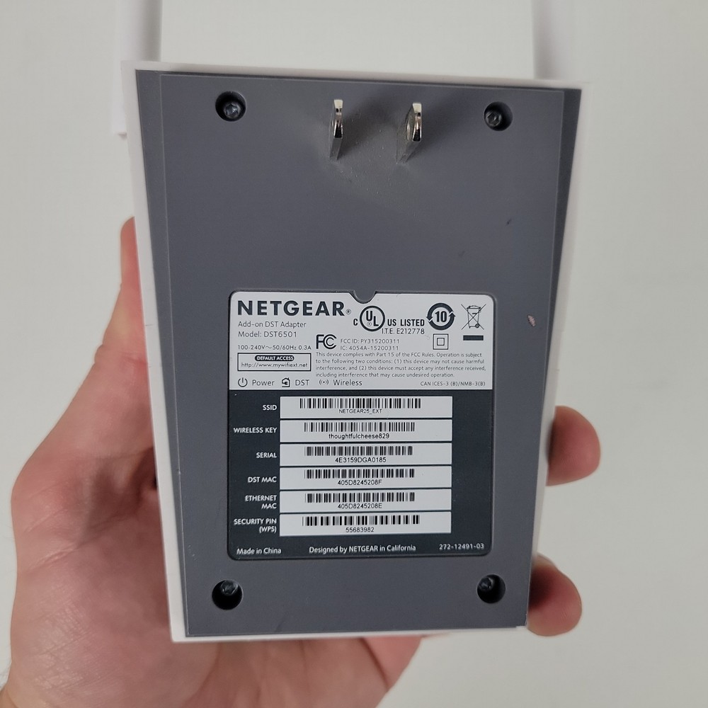 NETGEAR - DST Wireless Adapter DST6501