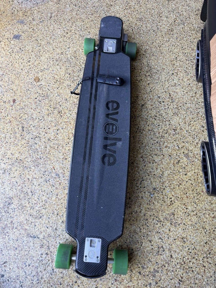 Evolve electric skateboard longboard