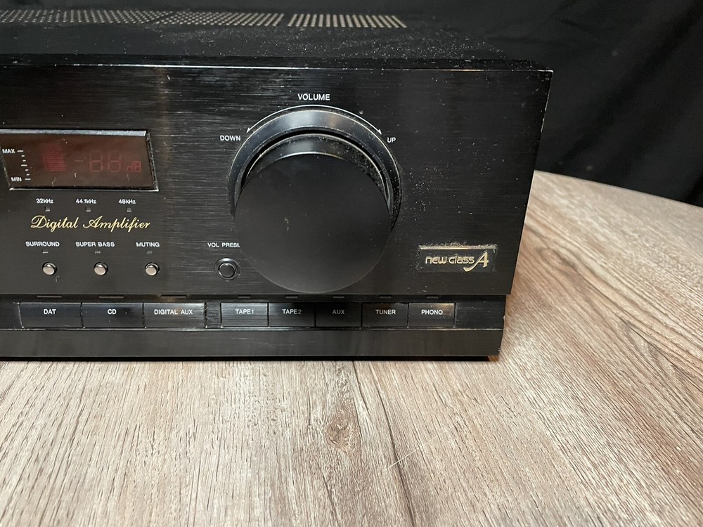 TECHNICS SU-X501/ No Cords /Parts Only