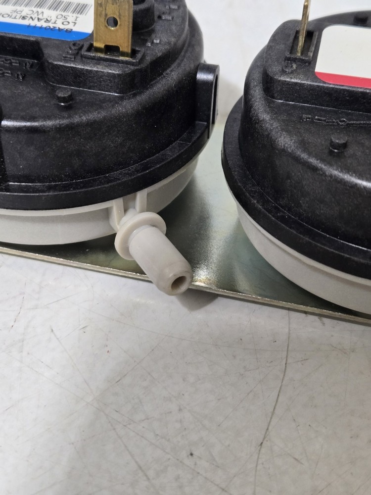 OEM Heil Quaker (ICP) Vent Pressure Switch 90+ - 1014828