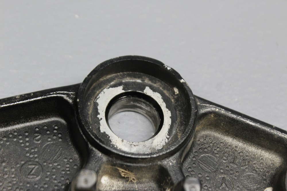 1987 HONDA CBR600F FORKS UPPER TRIPLE TREE CLAMP