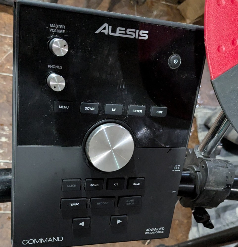 ALESIS Command X 9 piece electronic drum set