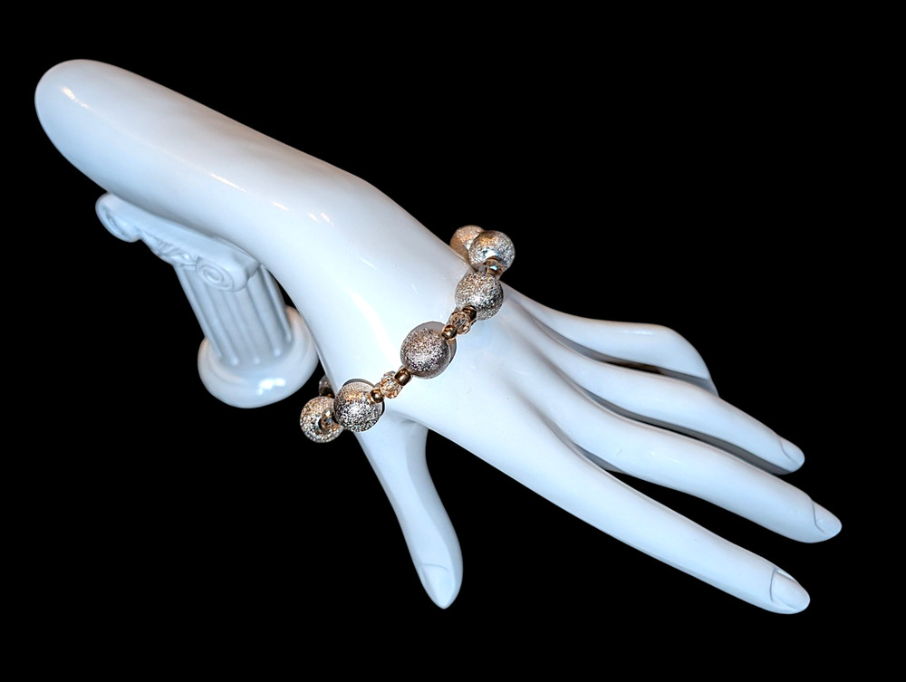 Queen Metallic Gold Bracelet