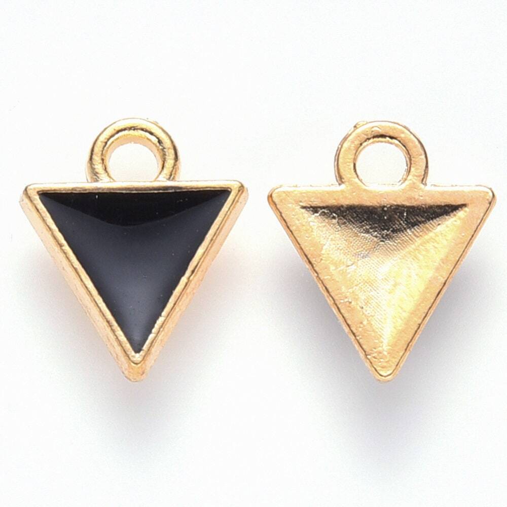 10MM Black Triangle Enamel Charm