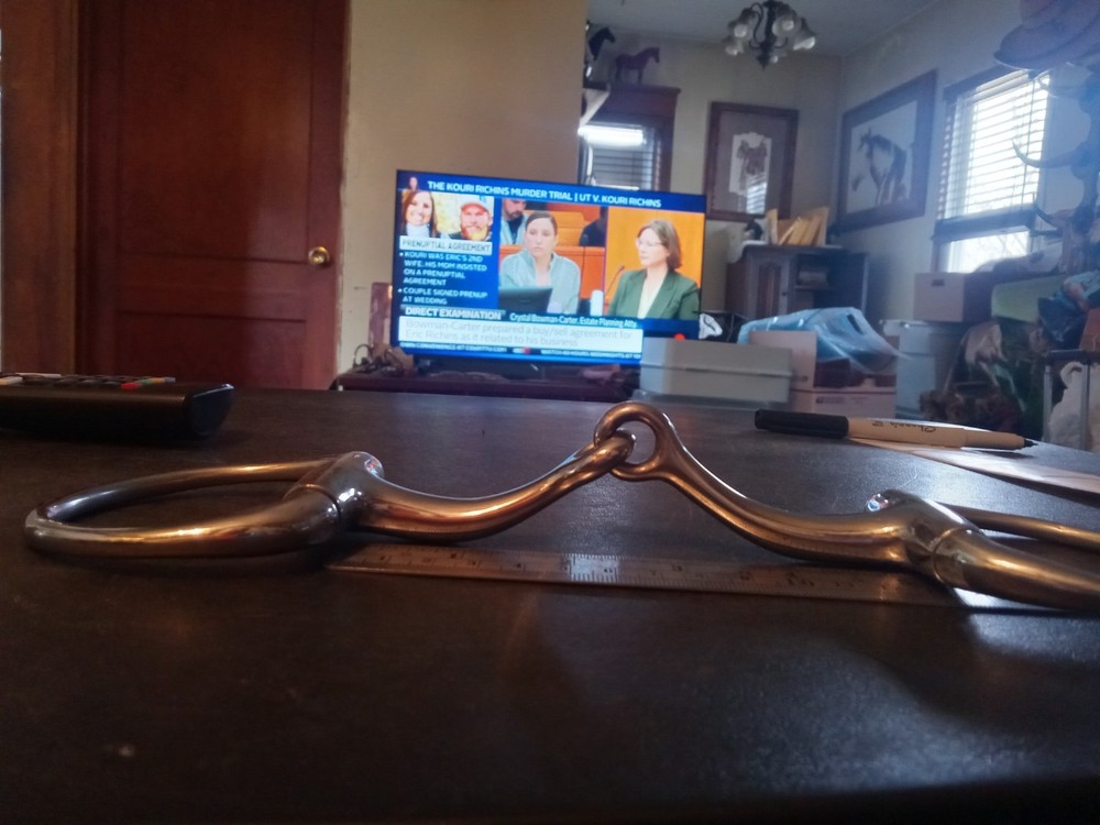 used eggbutt snaffle bit mouth 5 in